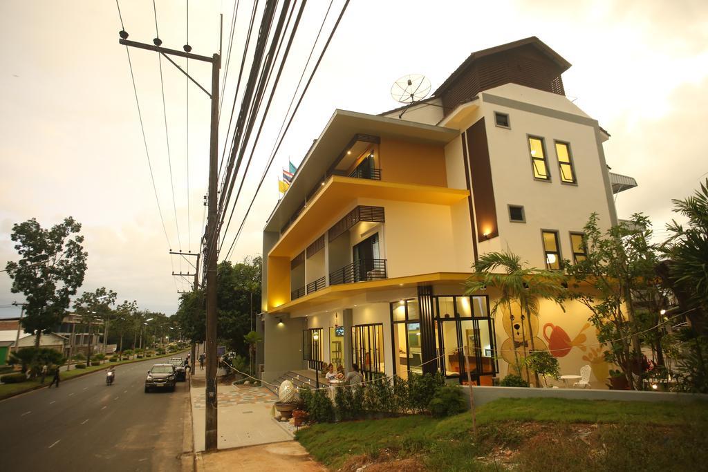 Tairada Boutique Hotel Krabi Bagian luar foto
